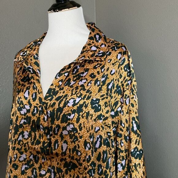 Jessica Simpson Leopard Button Down Blouse Speckled Cheetah Bodie - Picture 2 of 11